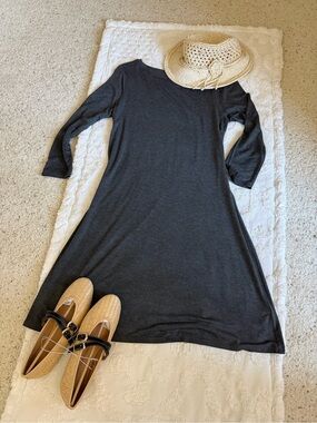 Amazon Essentials Charcoal Gray Crewneck Tee Dress
